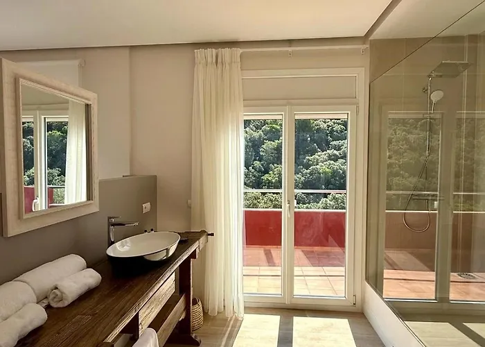Es Cel De Hotel Begur
