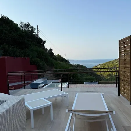 Otel Es Cel De Begur